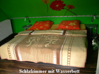 Schlafzimmer H4